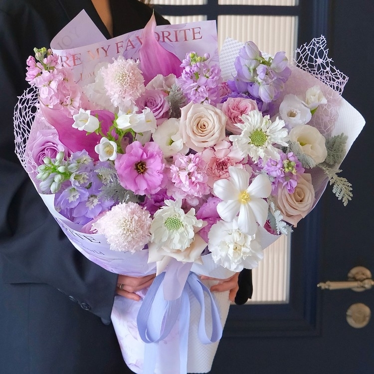 【雲想瓊思】曼塔玫瑰花鬱金香桔梗紫羅蘭混搭花束生日禮物生日鮮花配送生日花束花店