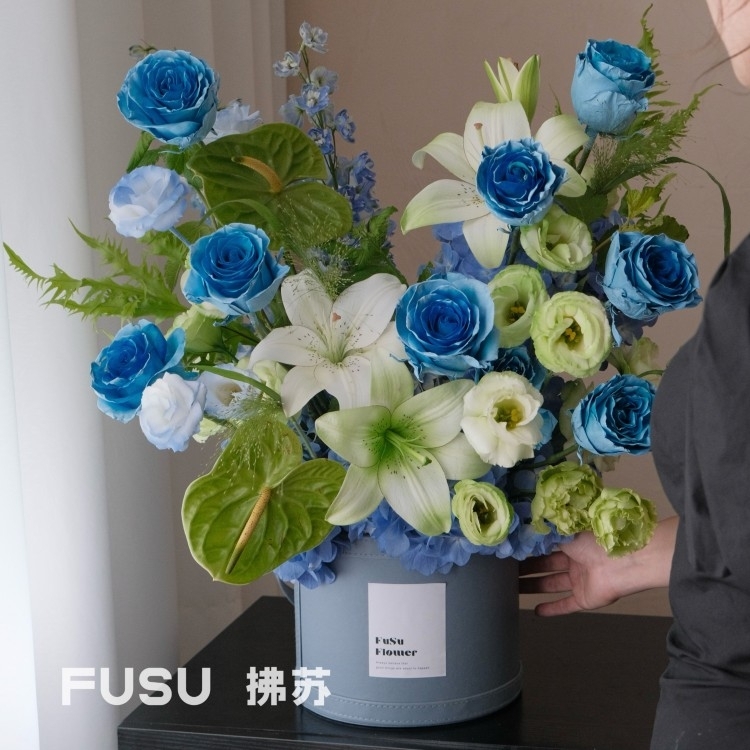 【戀之繽紛】噴色玫瑰花重瓣百合洋桔梗彩掌混搭抱抱桶生日花束約會花束