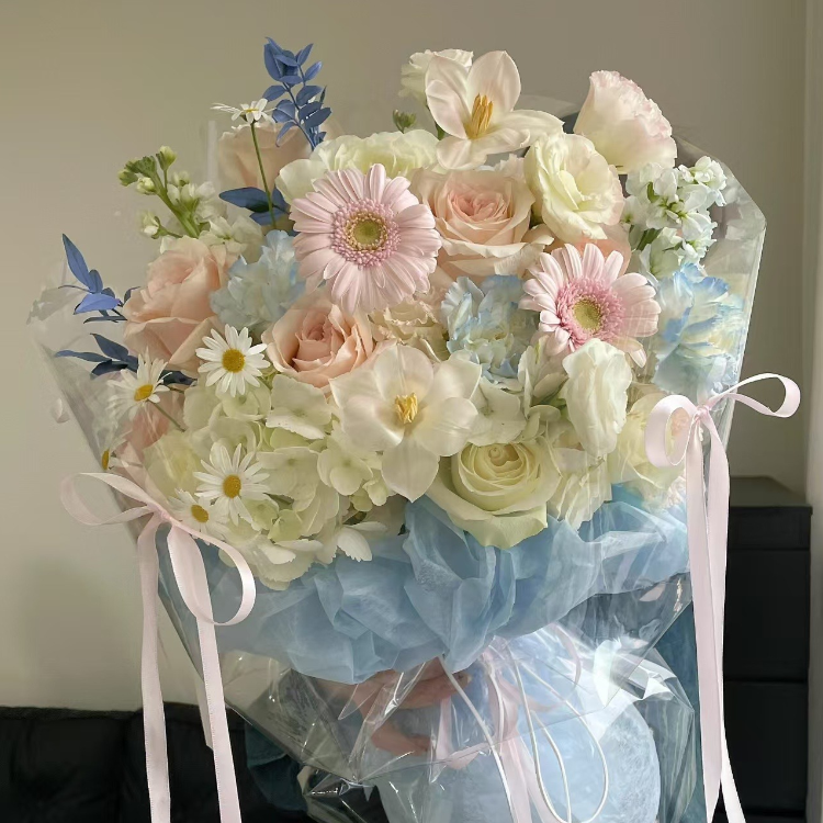 【清秀高雅】白玫瑰混搭韓式花束送閨蜜朋友生日鮮花（廣州鮮花）