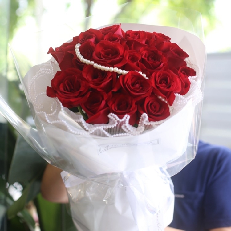 33枝紅色玫瑰花束(fl00012-A002)