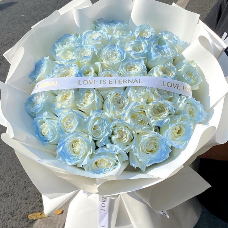 33枝碎冰藍（噴漆）玫瑰花束(fl00006-040)