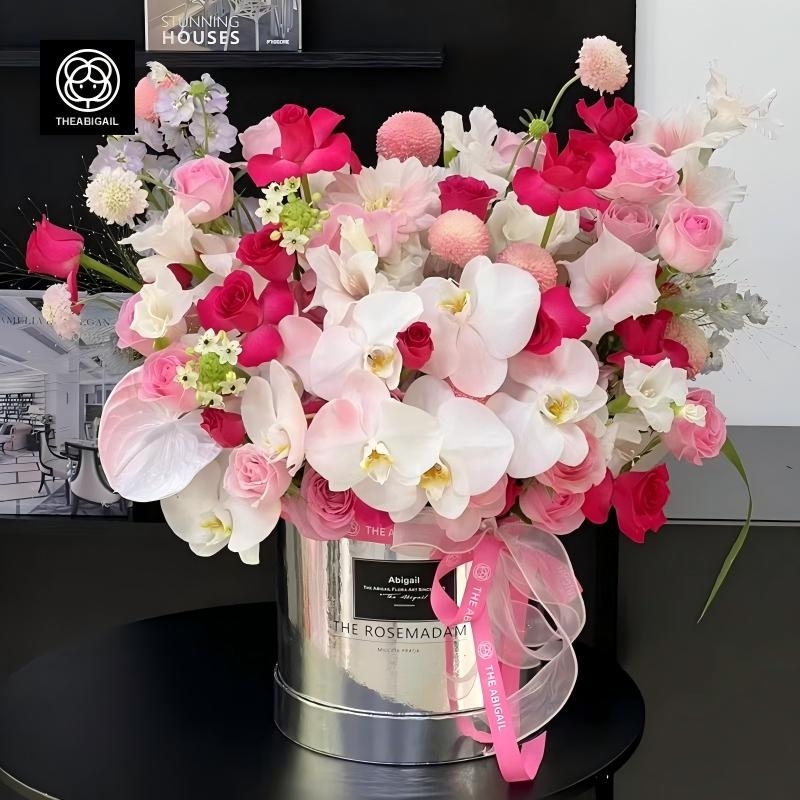 Phalaenopsis (spray color) ，Ping Pong Chrysanthemums and  Rose  Mixed Flower Bucket(fl00007-045)