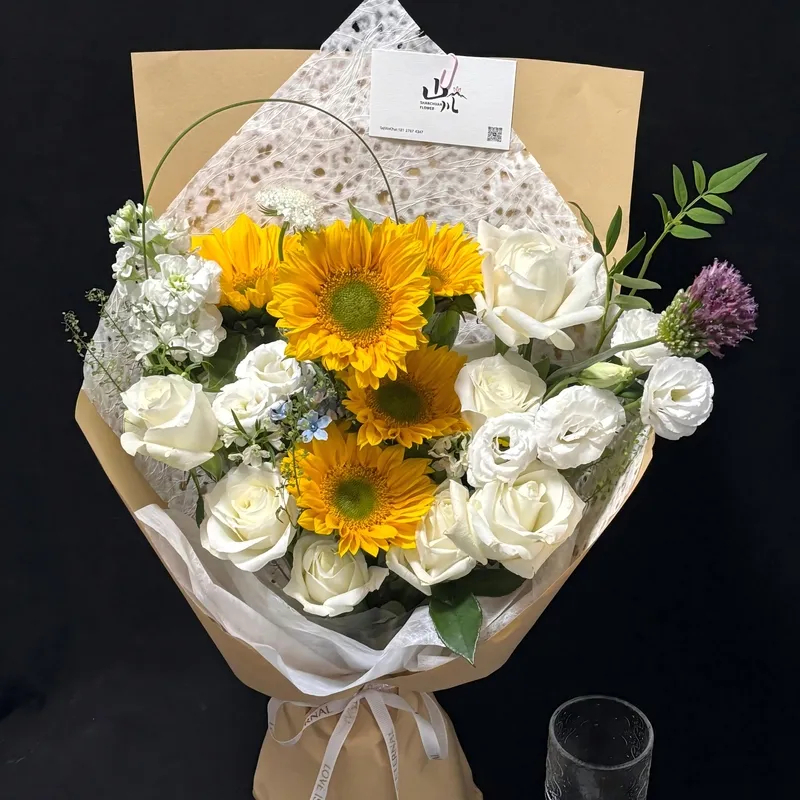 向日葵混搭白玫瑰花束(fl00018-031)