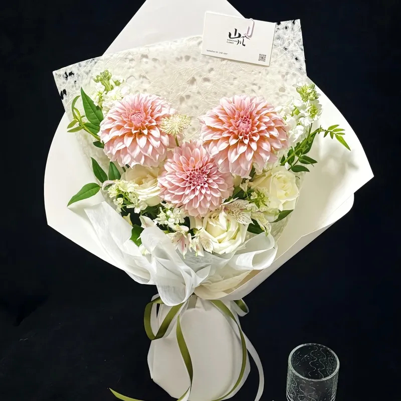 Dahlias and White Roses Mix Flower Bouquet(fl00018-032)