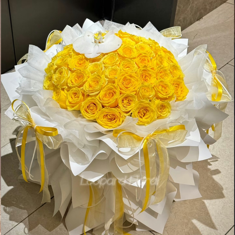 黃色玫瑰混搭蝴蝶蘭花束(fl00023-0032)