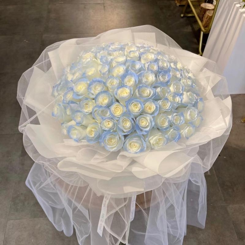 52枝碎冰藍玫瑰（噴色）花束(fl00015-0004)