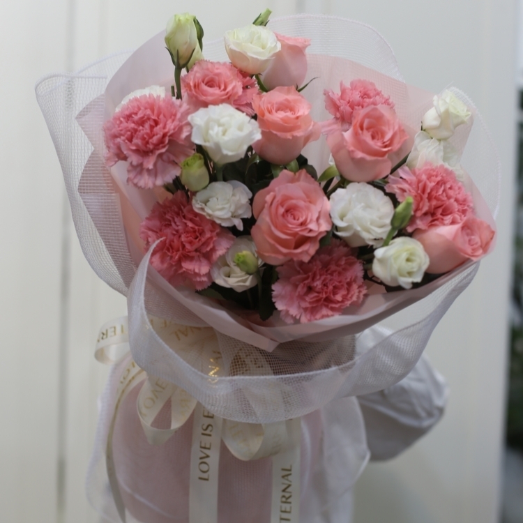 玫瑰混搭康乃馨，洋桔梗花束(fl00013-030)