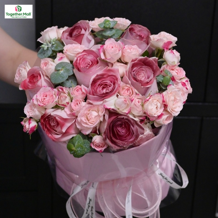 Pink Roses(spray color) and Refracted Rose Mixed Bouquet(fl00026-0124)