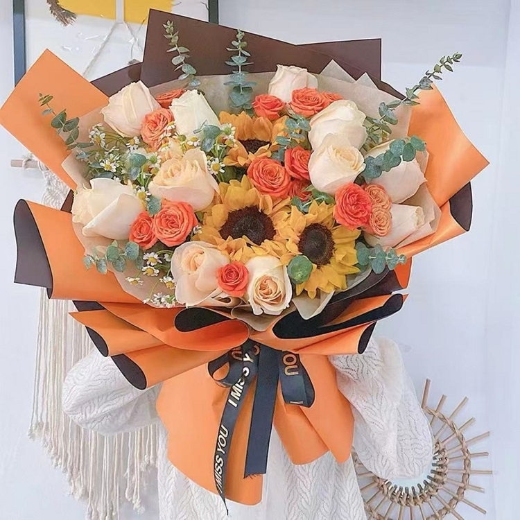 向日葵混搭玫瑰花束(fl00004-0008)