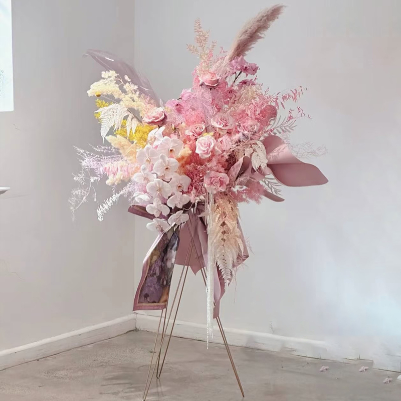 Phalaenopsis and pink roses mixed flower basket(fl00026-0154)