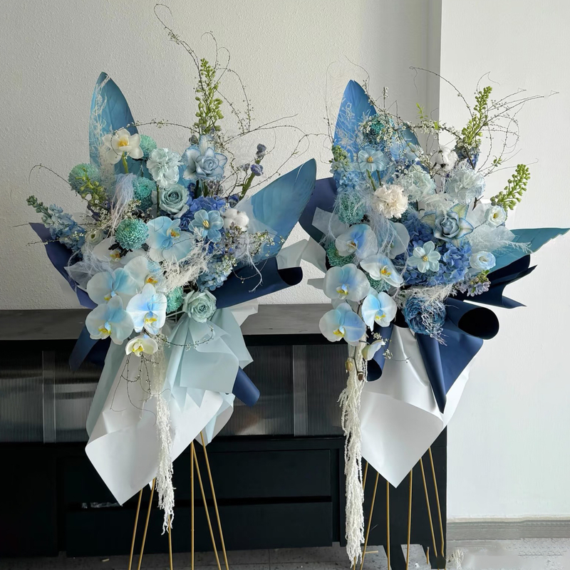 Hydrangea, Phalaenopsis and Tulip mixed flower basket(fl00026-0161)