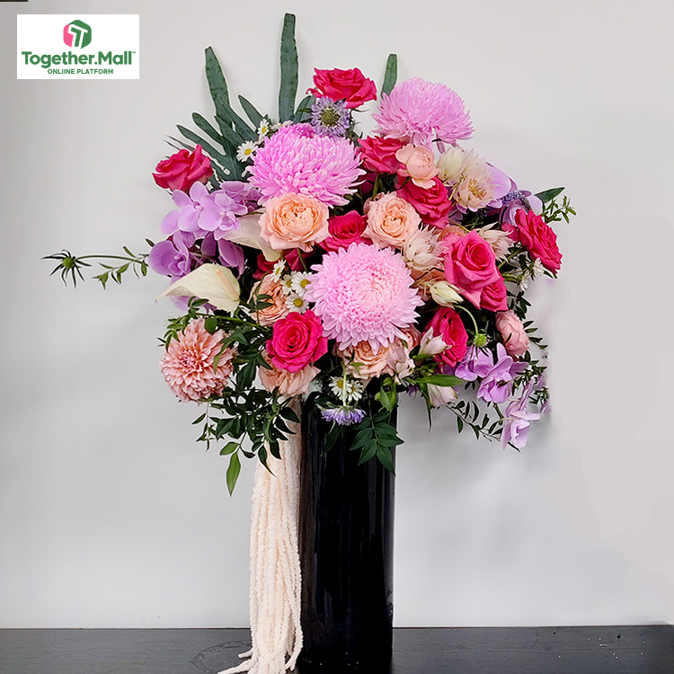 蝴蝶蘭混搭牡丹菊，大麗花企業前臺花，高約50cm（fl0000-XH0004）