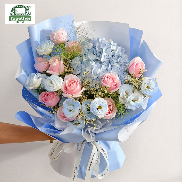 繡球混搭粉色玫瑰、碎冰藍（噴色）玫瑰花束 fl0000-XH0149