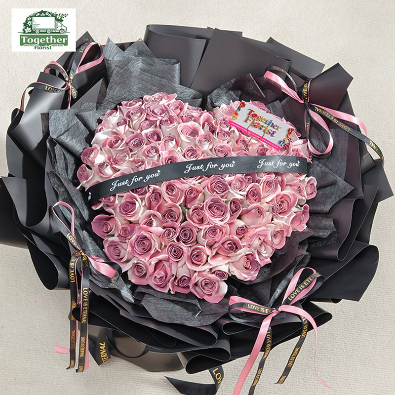 99枝曼塔玫瑰(噴色)心形花束 fl0000-XH0154