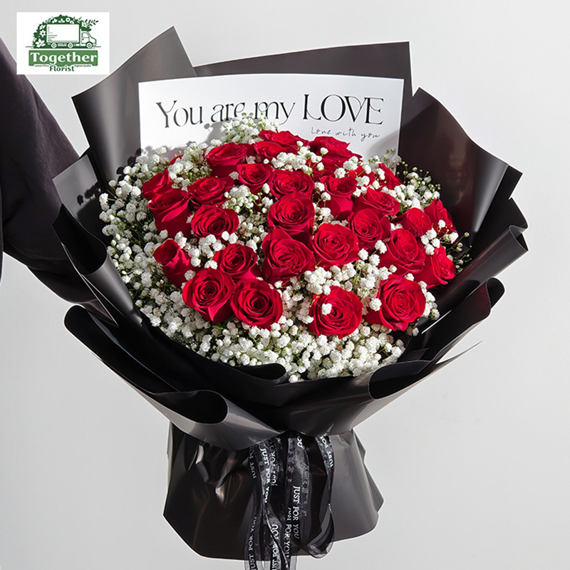 33枝紅玫瑰混搭滿天星花束fl0000-XH0136