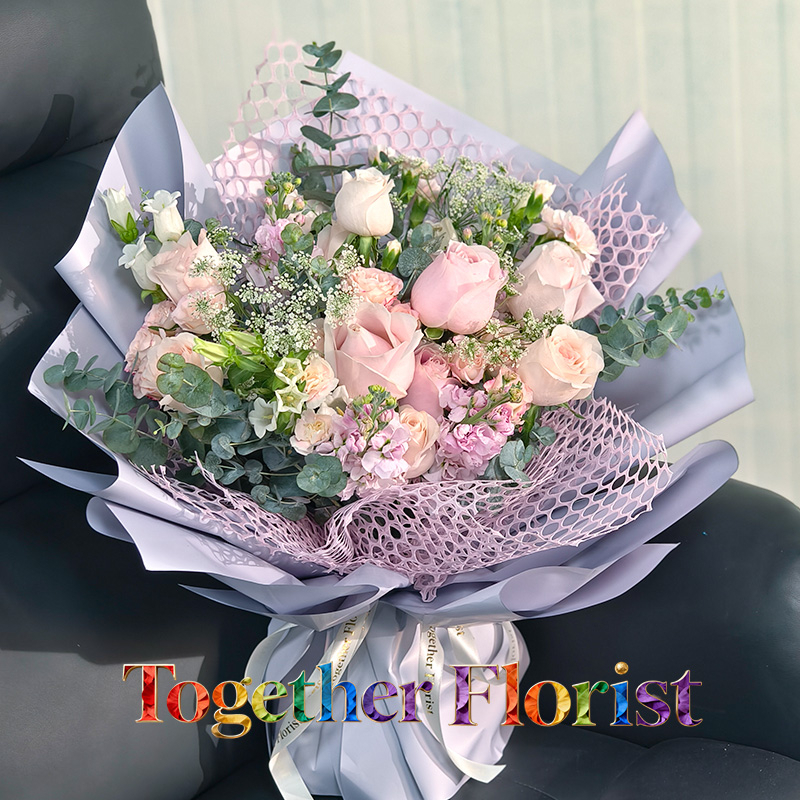 現貨-玫瑰混搭風鈴花，紫羅蘭花束   fl0000-XH0326-260327